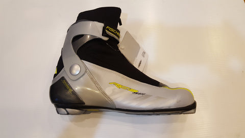 https://www.ontariotrysport.com/products/fischer-rc3-skating-boot-nnn-s01207